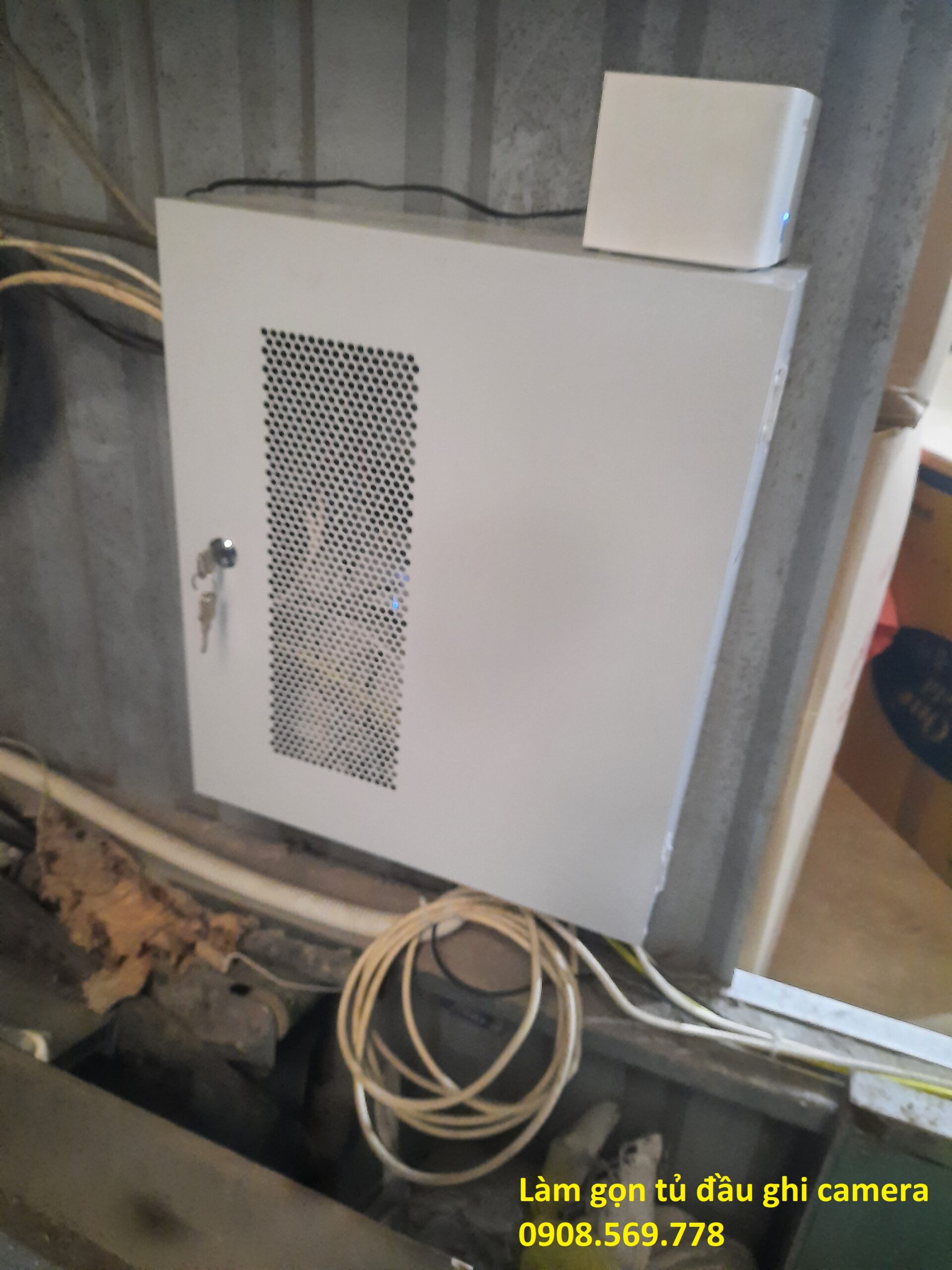 làm gọn tủ đầu ghi